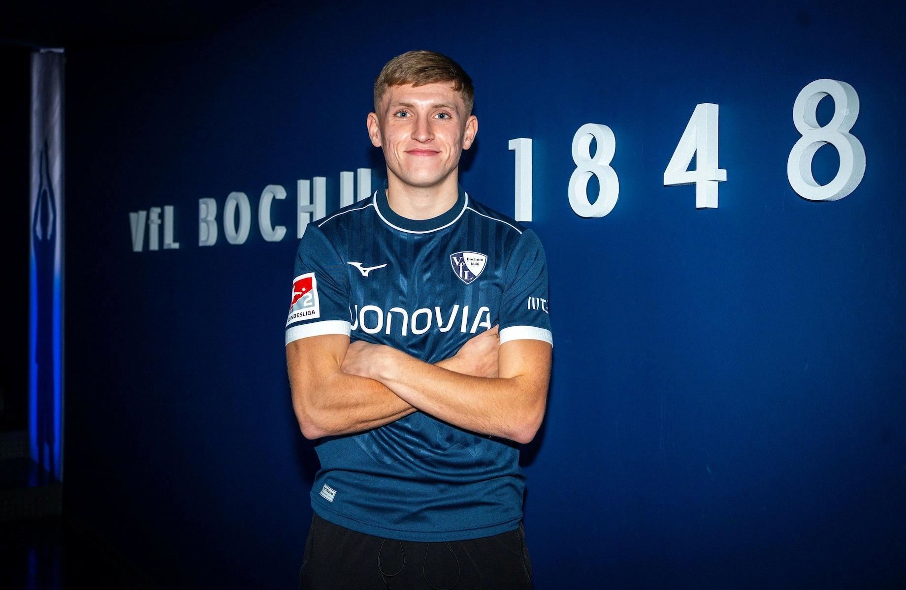 官方：西汉姆联21岁前锋马歇尔租借加盟德乙波鸿