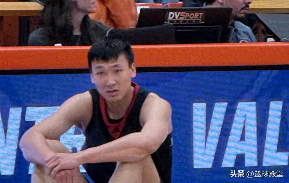 淡厚然NCAA连续低迷！两场仅得6分，篮板拉胯，回CBA吧！
